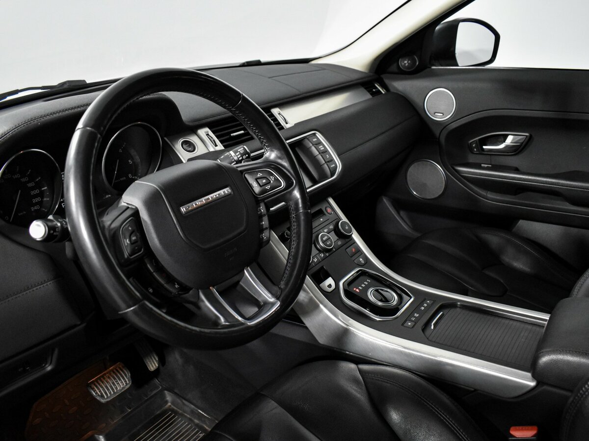 Land Rover Range Rover Evoque с пробегом — 2015 год. Фото: #6