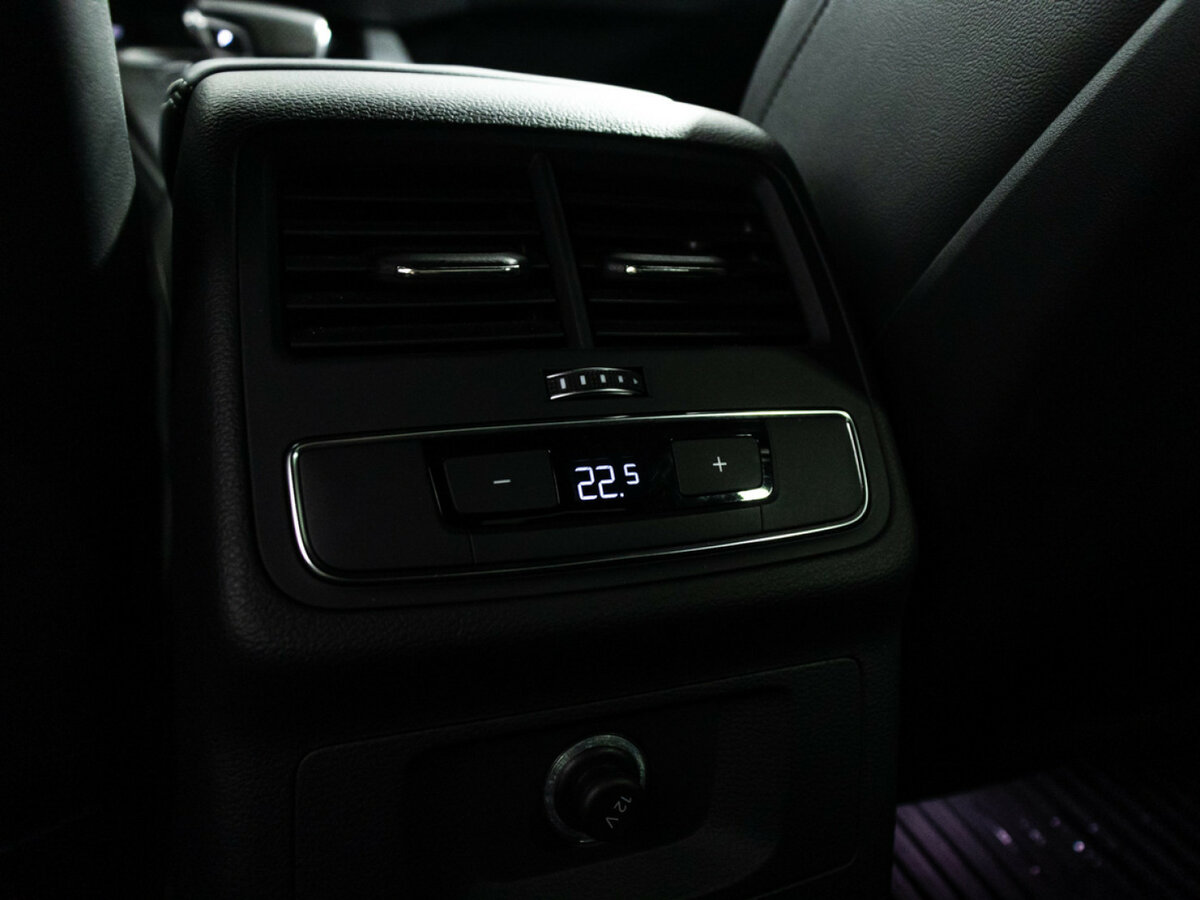 Audi A4 с пробегом — 2016 год. Фото: #18