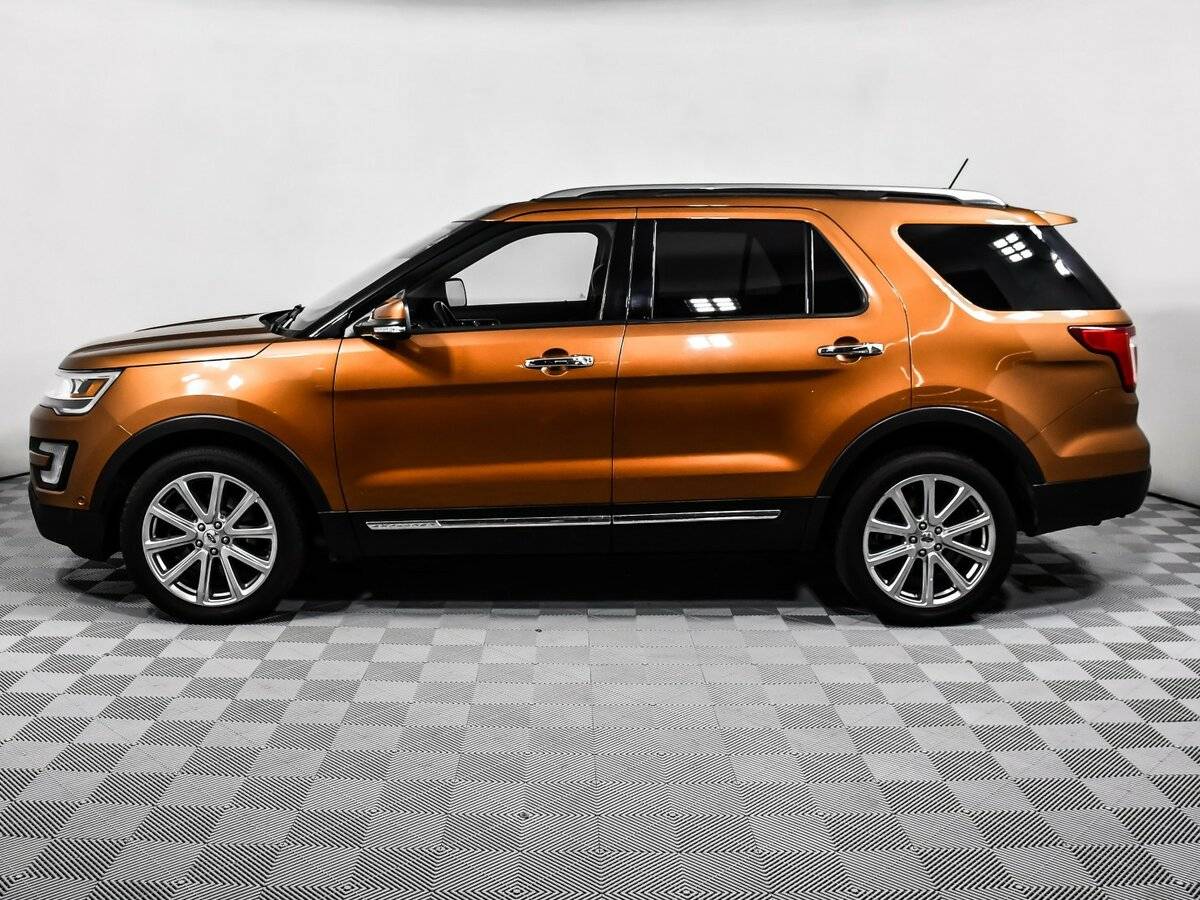 Ford Explorer с пробегом — 2018 год. Фото: #7