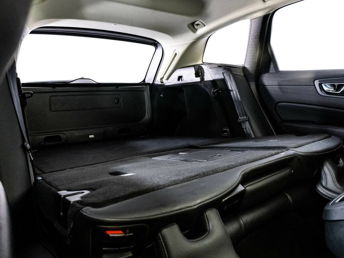 Volvo XC60 с пробегом — 2019 год. Фото: #19