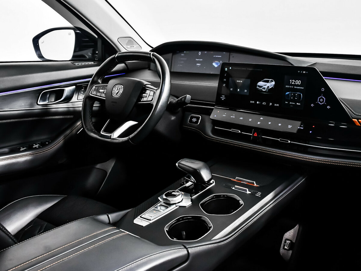 Changan UNI-K с пробегом — 2023 год. Фото: #10