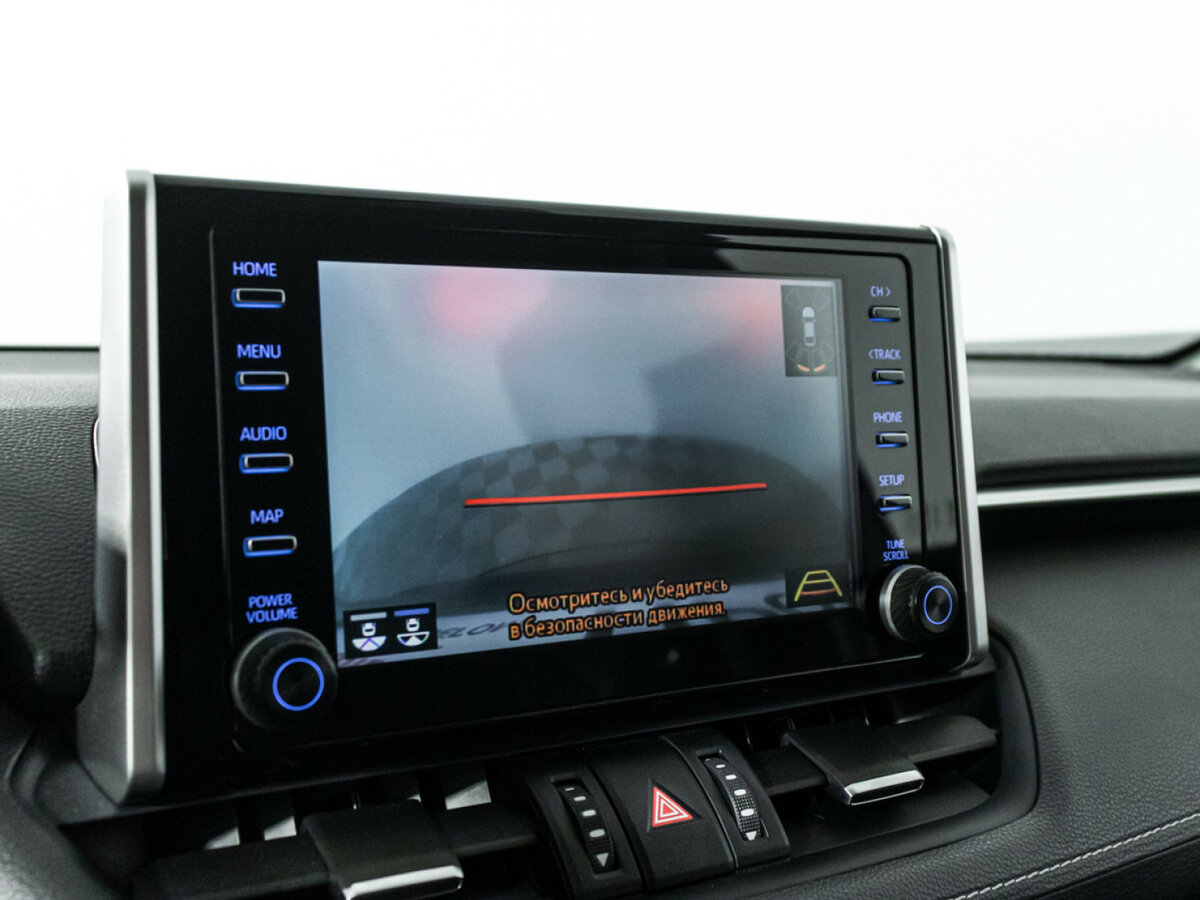 Toyota RAV4 с пробегом — 2020 год. Фото: #16