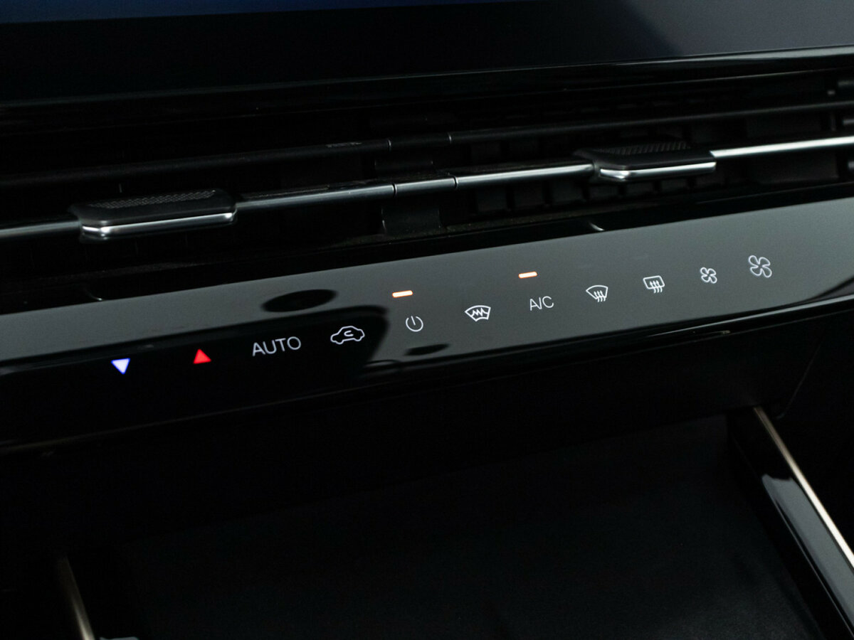 OMODA C5 с пробегом — 2023 год. Фото: #20