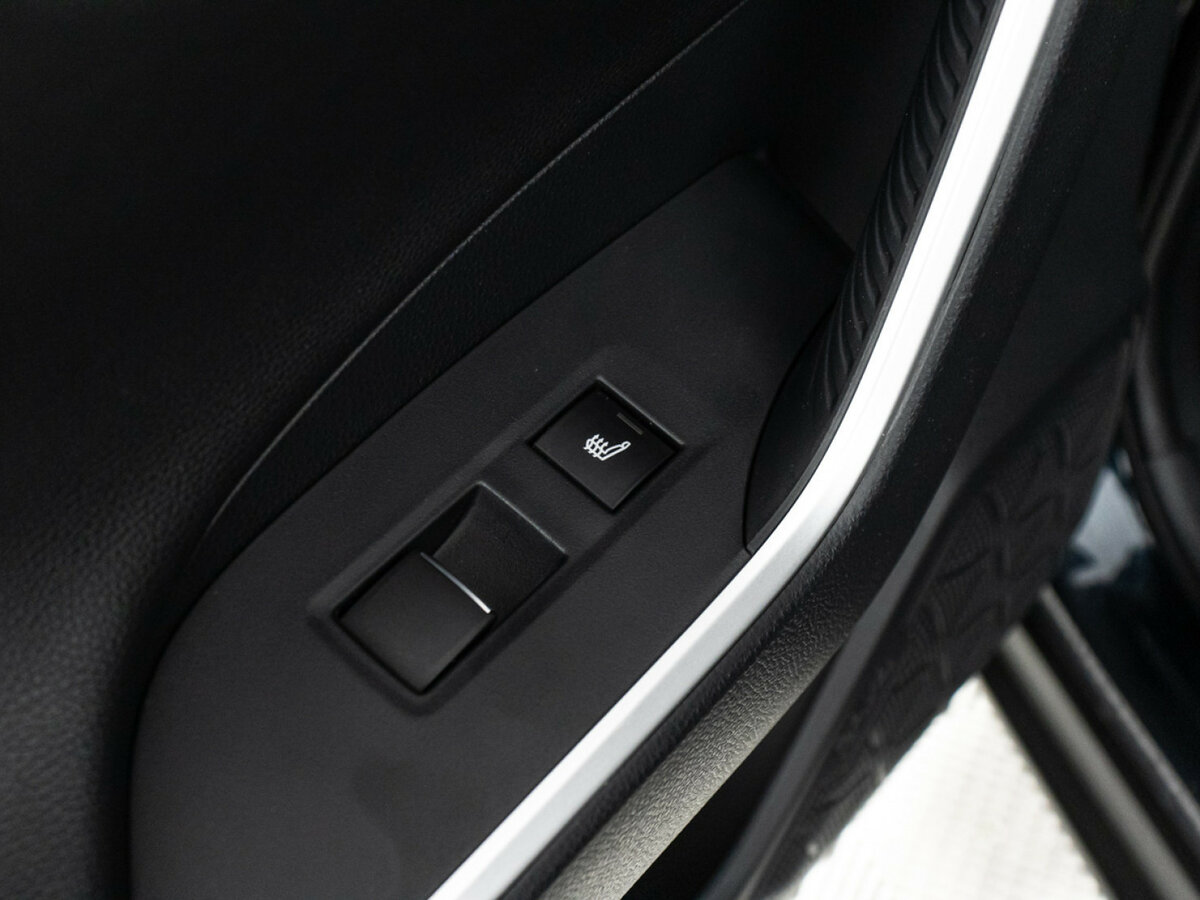 Toyota RAV4 с пробегом — 2019 год. Фото: #20