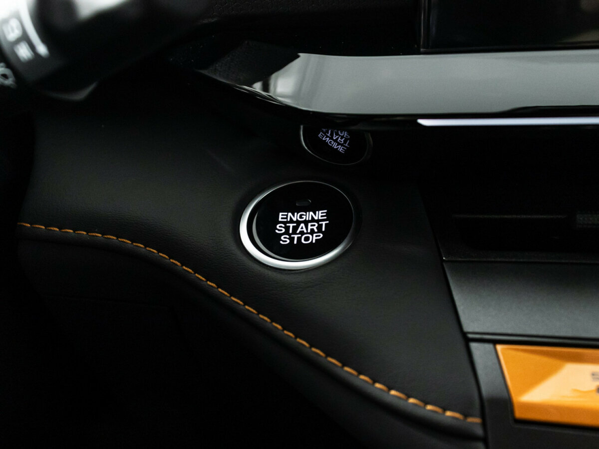 Changan UNI-V с пробегом — 2023 год. Фото: #22