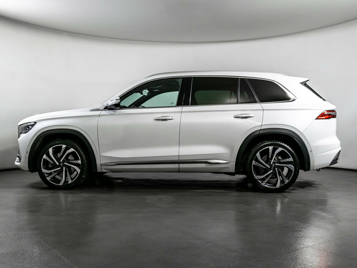 Geely Monjaro с пробегом — 2023 год. Фото: #7