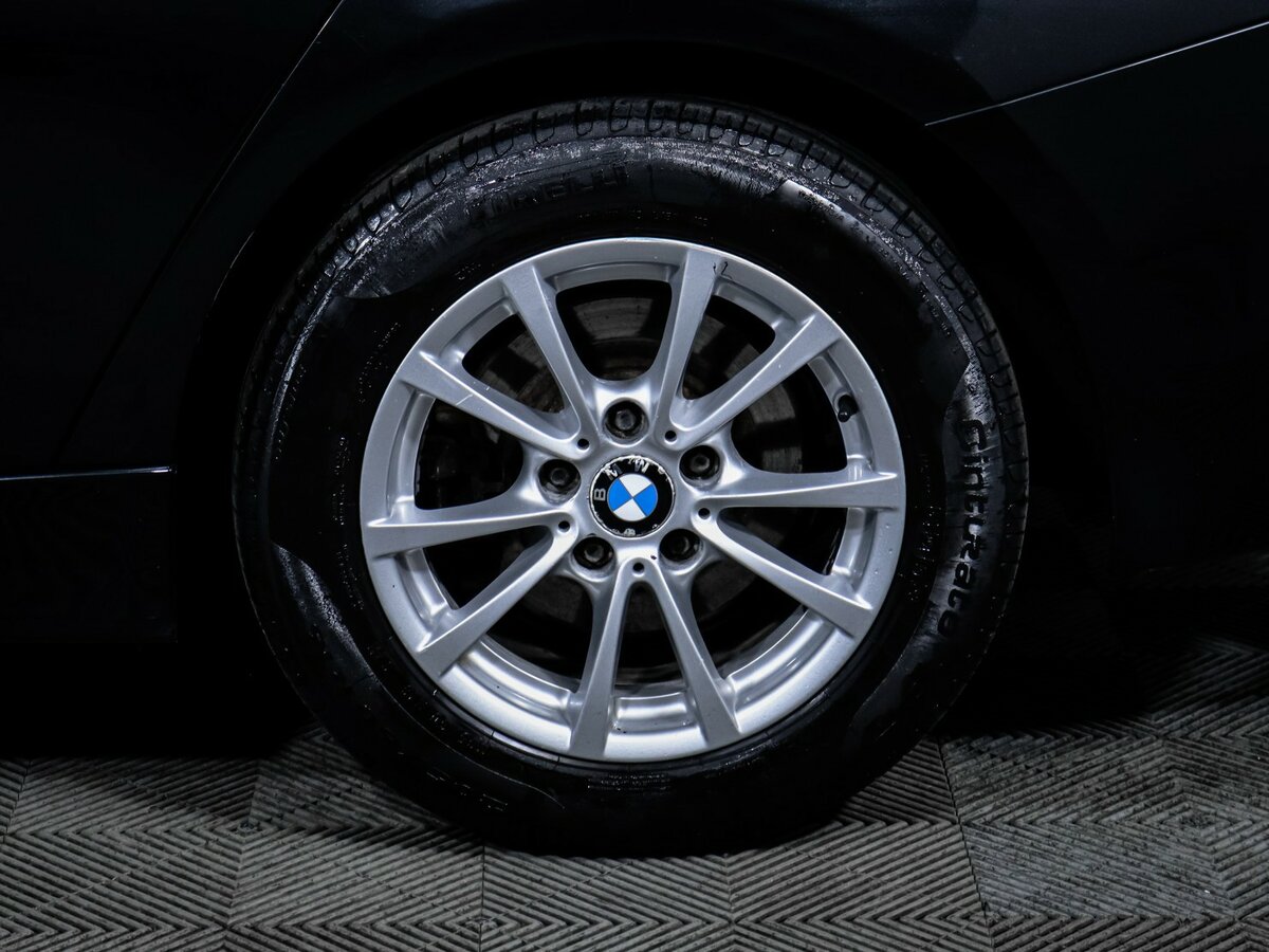 BMW 3 серии с пробегом — 2013 год. Фото: #12