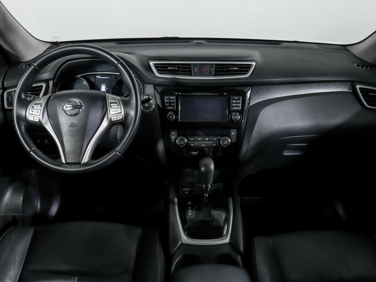 Nissan X-Trail с пробегом — 2015 год. Фото: #11