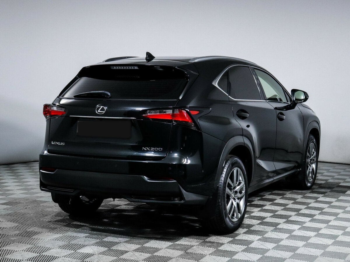 Lexus NX с пробегом — 2015 год. Фото: #3