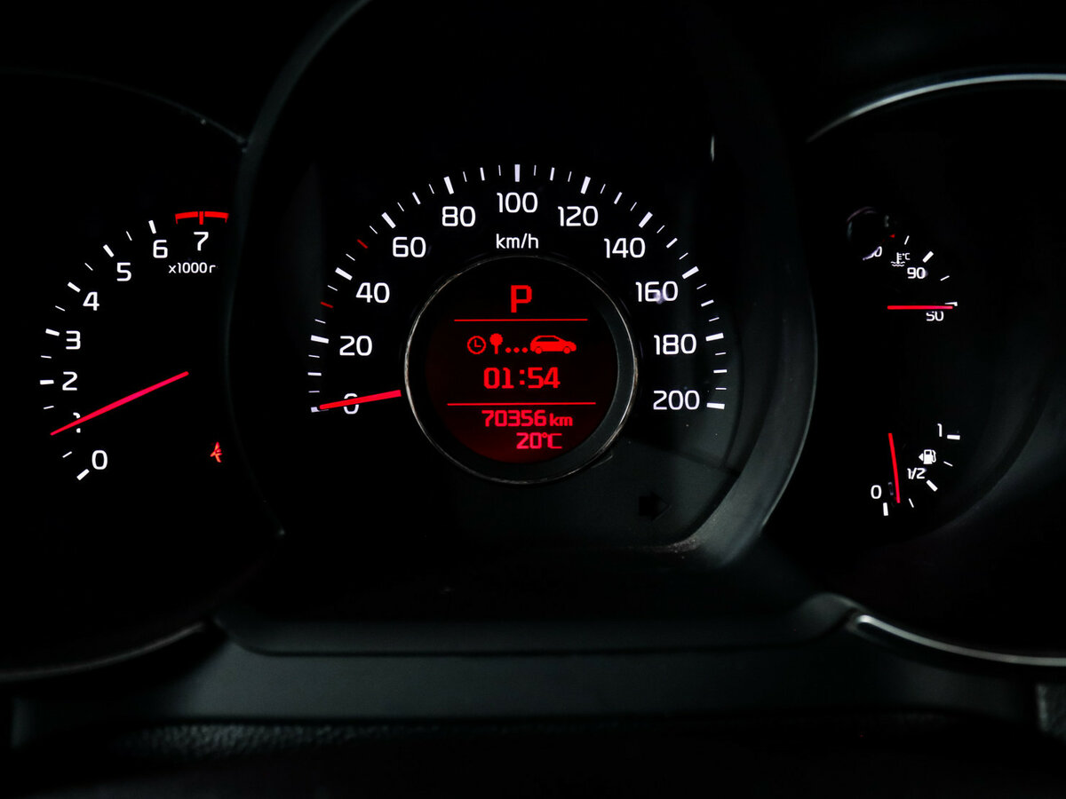 Kia Picanto с пробегом — 2015 год. Фото: #8