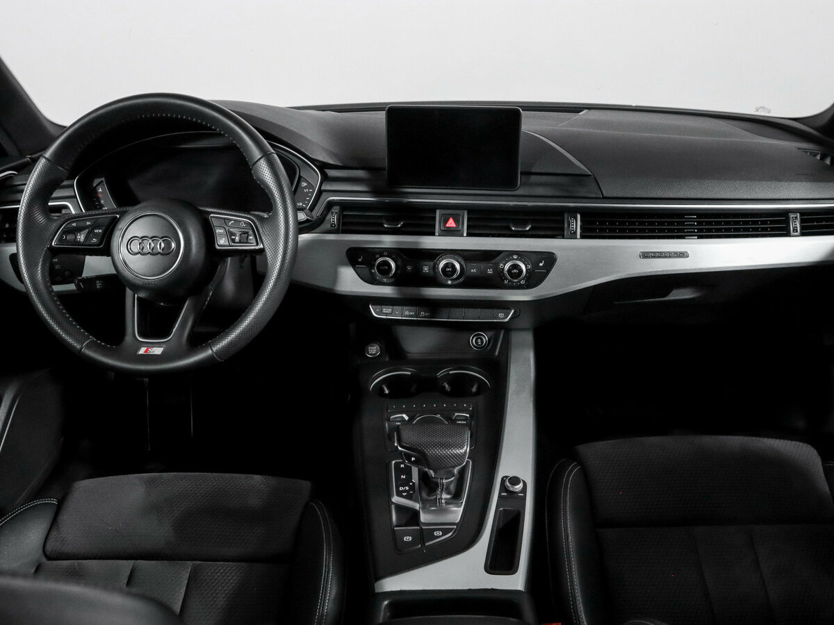 Audi A4 с пробегом — 2017 год. Фото: #11