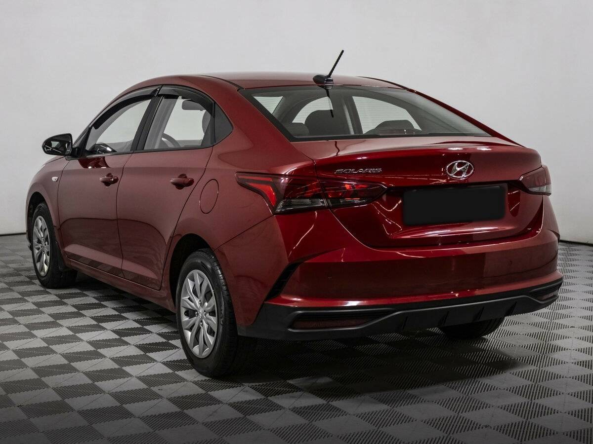 Hyundai Solaris с пробегом — 2020 год. Фото: #6
