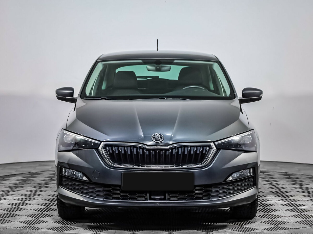 Skoda Rapid с пробегом — 2020 год. Фото: #1