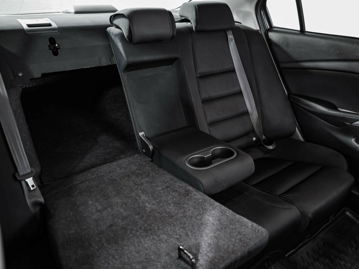 Mazda 6 с пробегом — 2012 год. Фото: #20