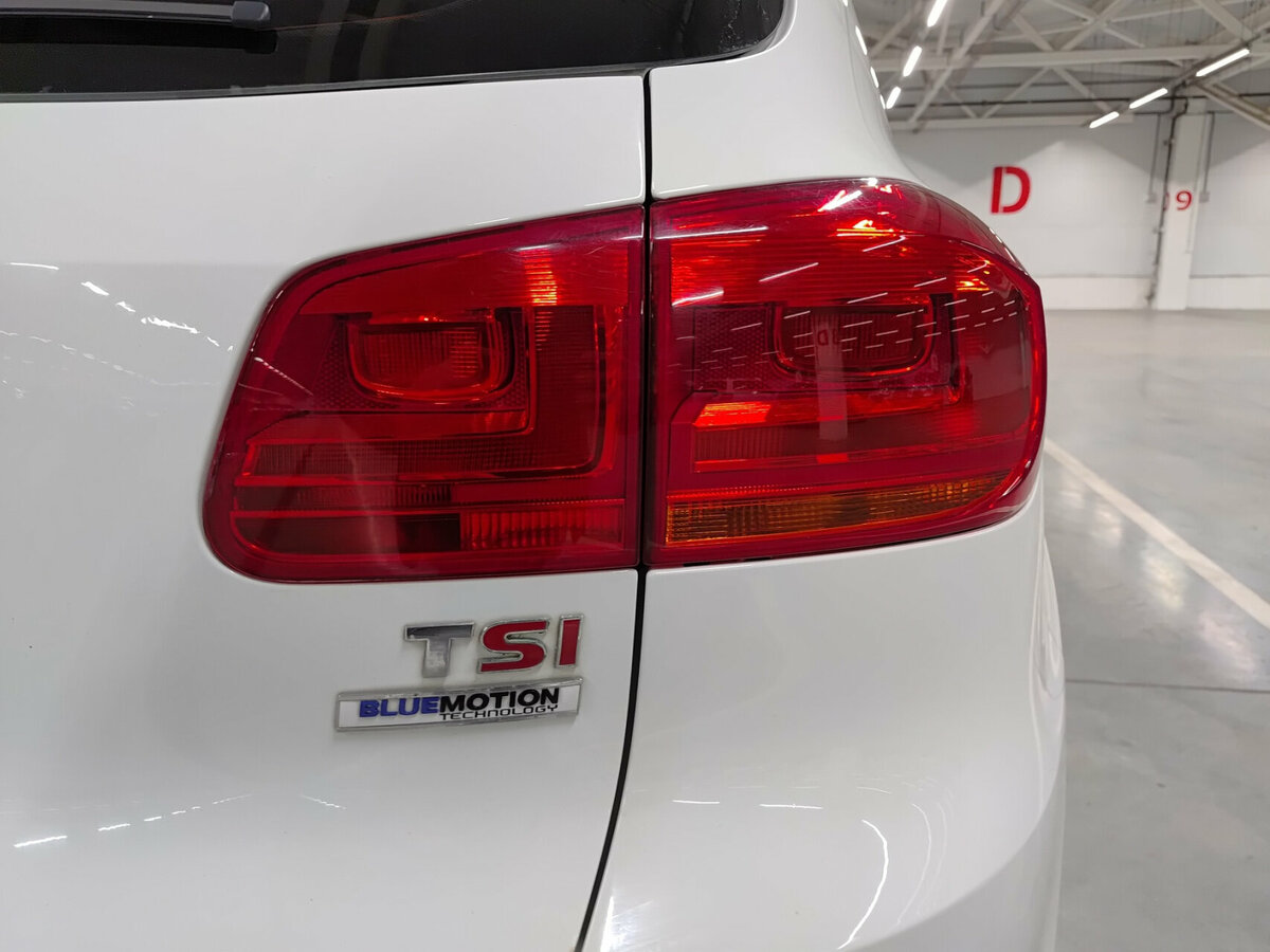 Volkswagen Tiguan с пробегом — 2015 год. Фото: #8