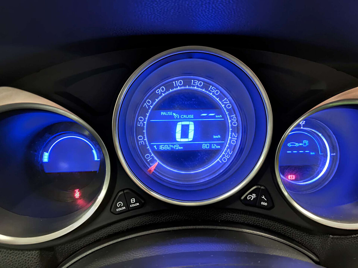 Citroen DS4 с пробегом — 2012 год. Фото: #12