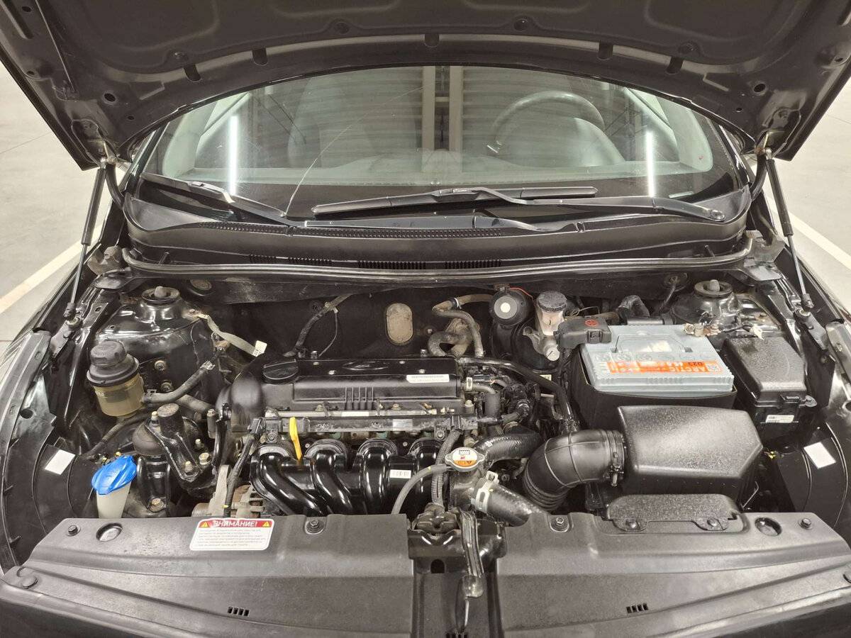 Hyundai Solaris с пробегом — 2016 год. Фото: #8