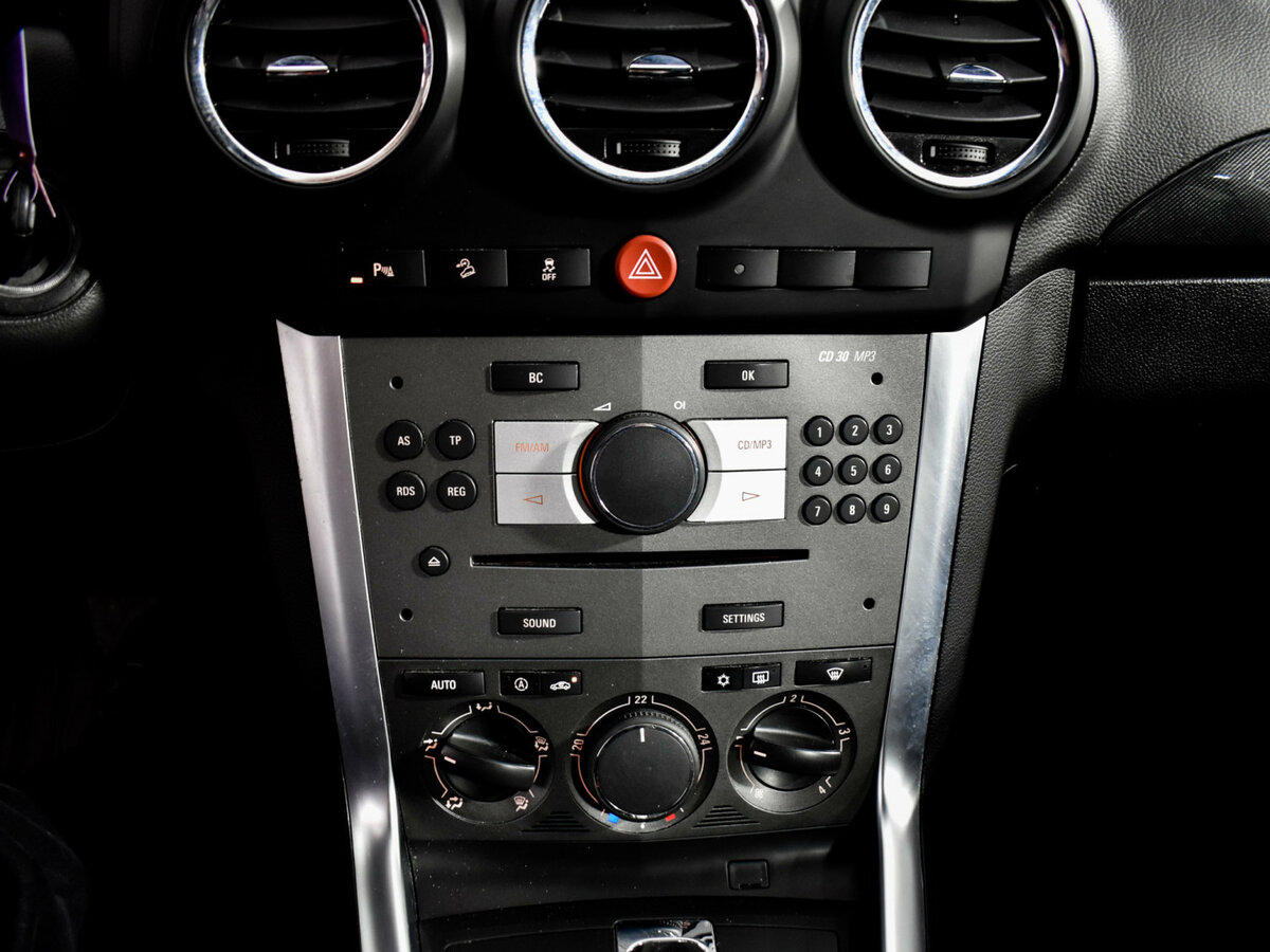 Opel Antara с пробегом — 2013 год. Фото: #15