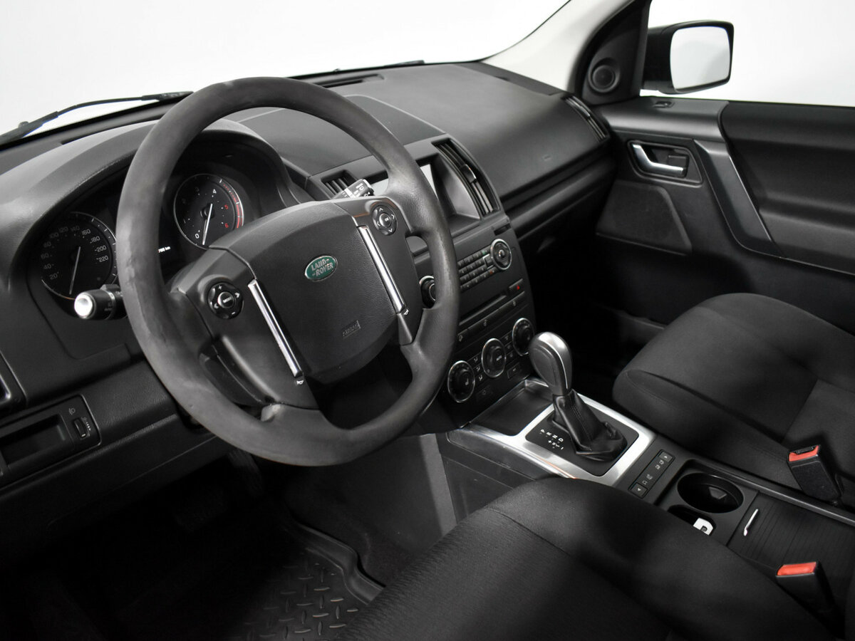 Land Rover Freelander с пробегом — 2013 год. Фото: #8