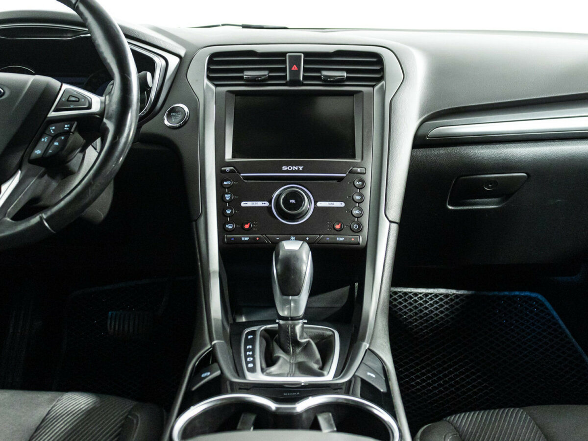 Ford Mondeo с пробегом — 2015 год. Фото: #13