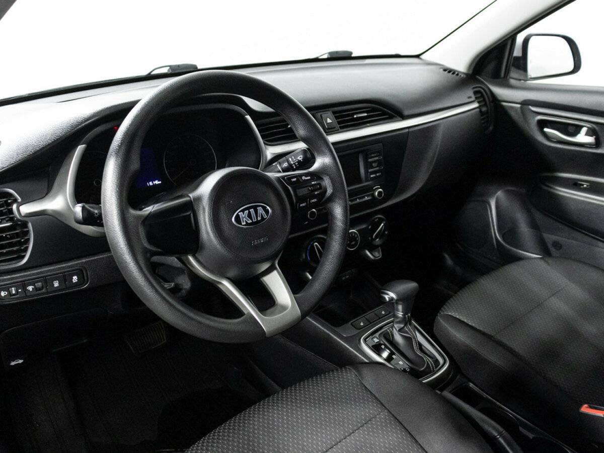 Kia Rio с пробегом — 2021 год. Фото: #10