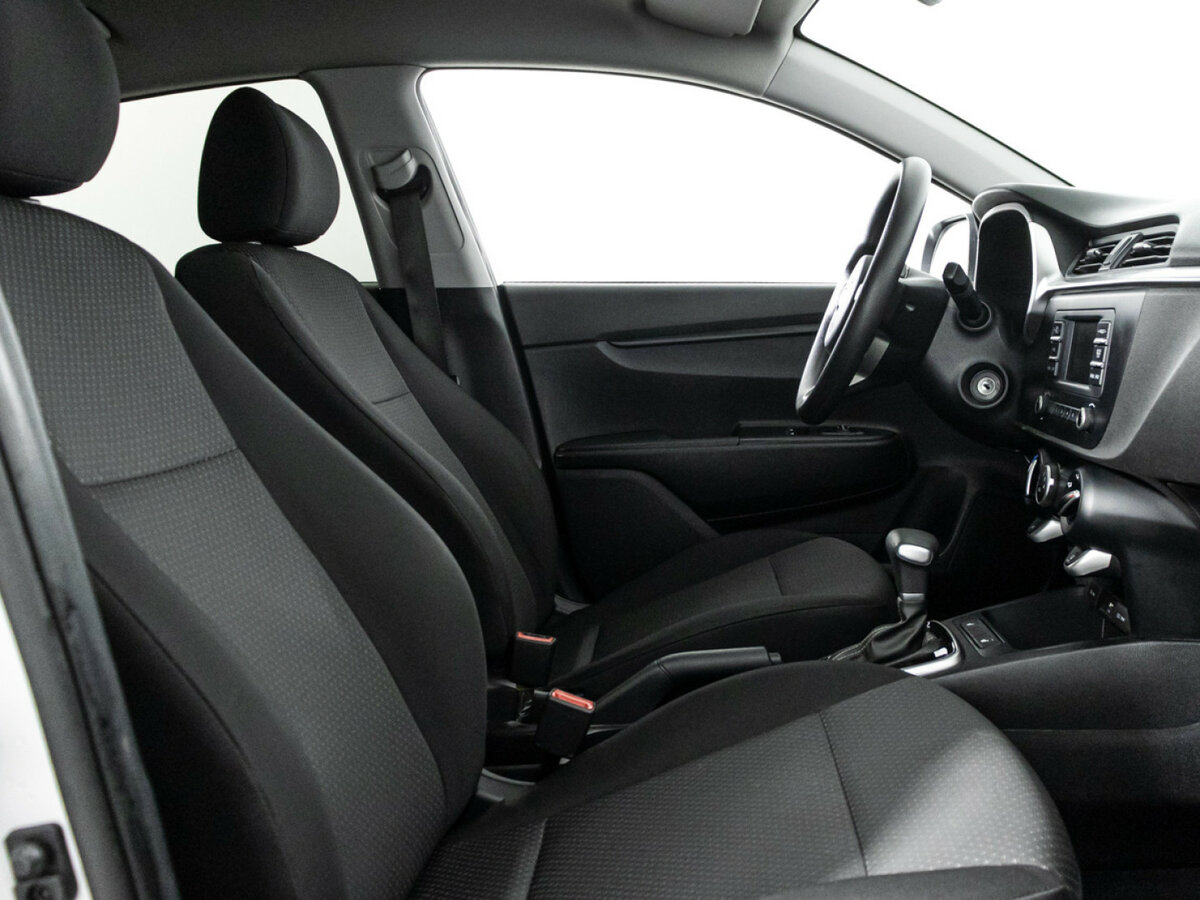 Kia Rio с пробегом — 2021 год. Фото: #14