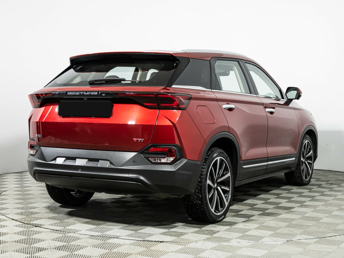 FAW Bestune T77 с пробегом — 2023 год. Фото: #3