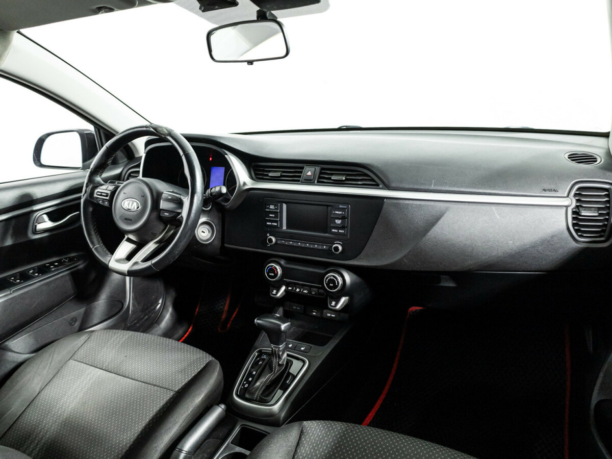 Kia Rio с пробегом — 2020 год. Фото: #8