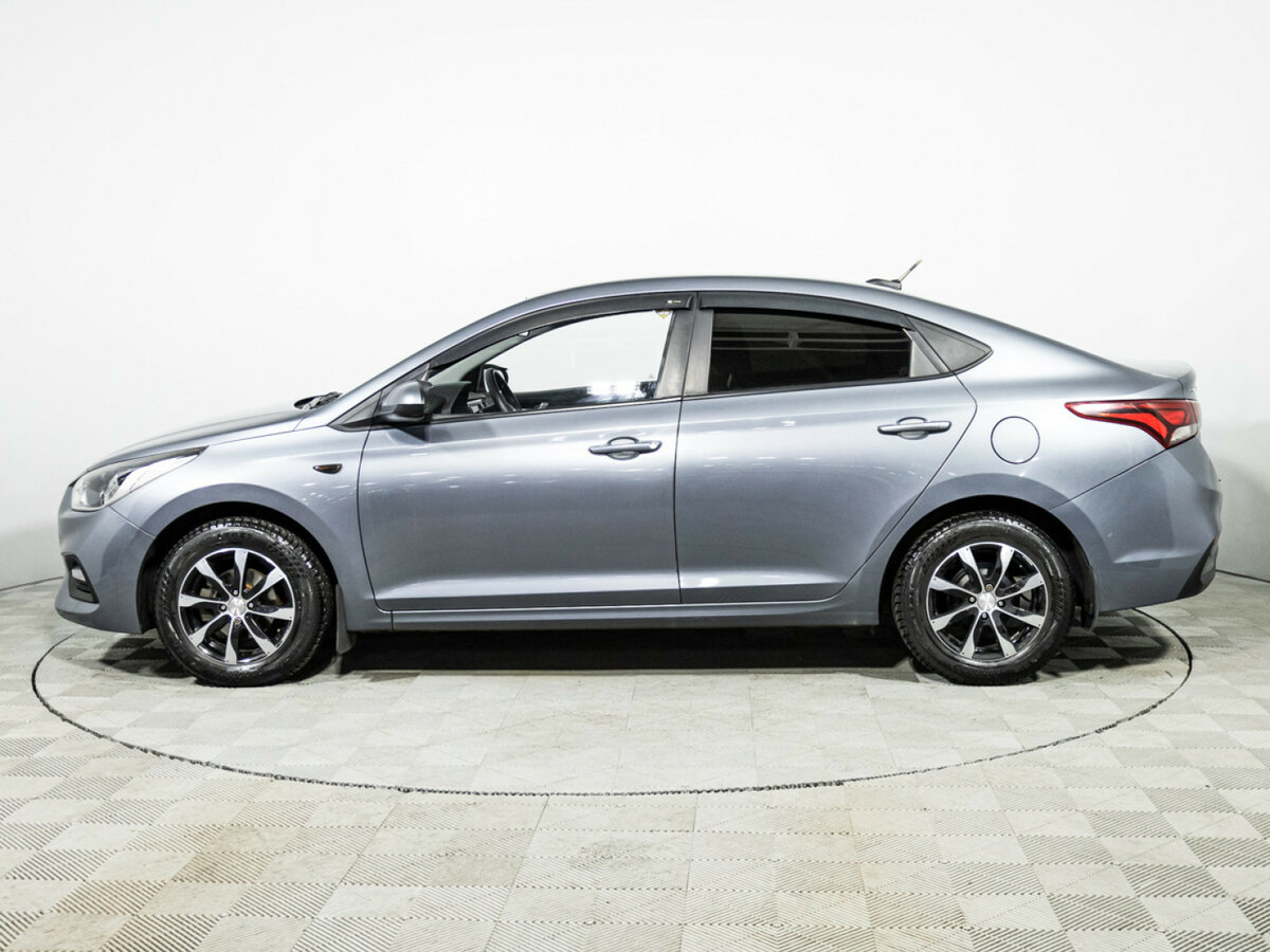 Hyundai Solaris с пробегом — 2017 год. Фото: #7