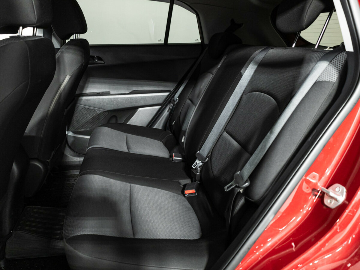 Hyundai Creta с пробегом — 2017 год. Фото: #9