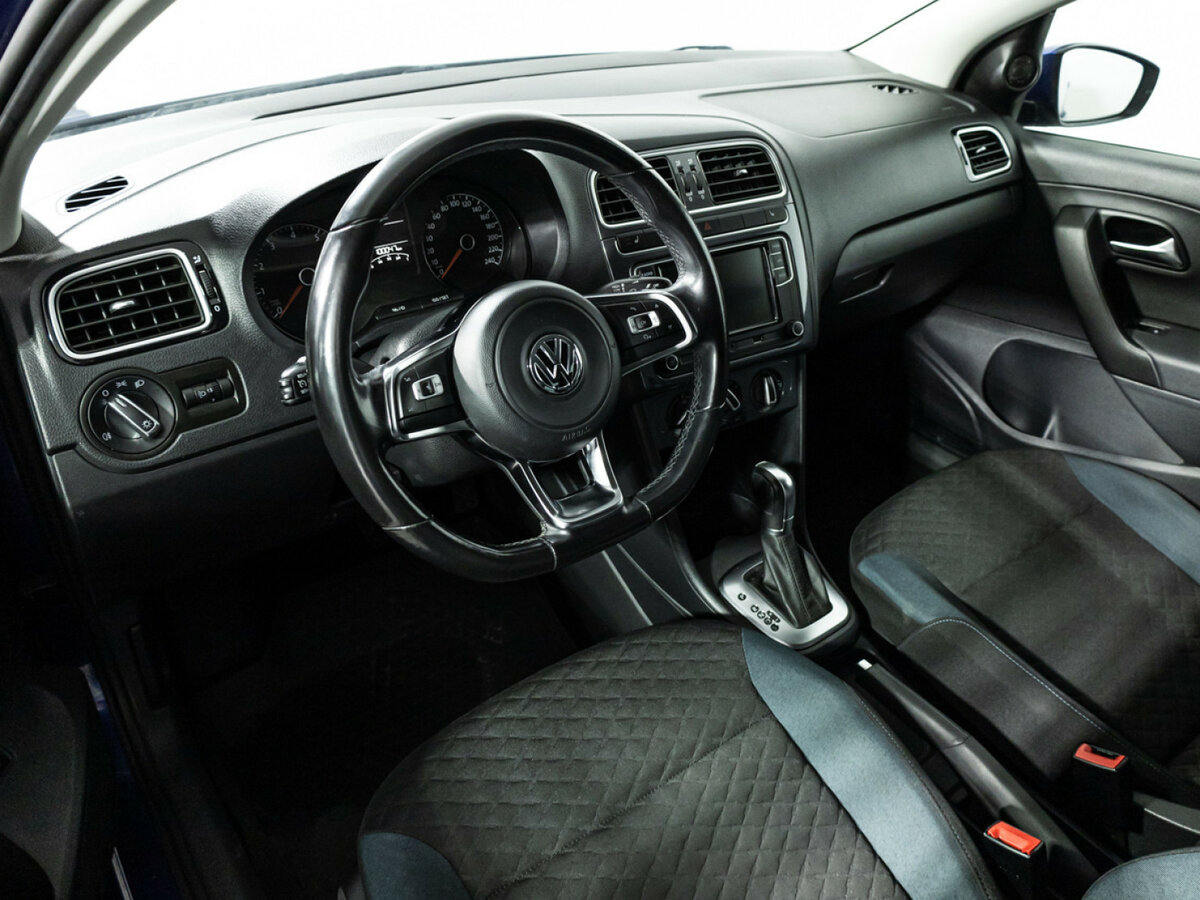 Volkswagen Polo с пробегом — 2020 год. Фото: #10