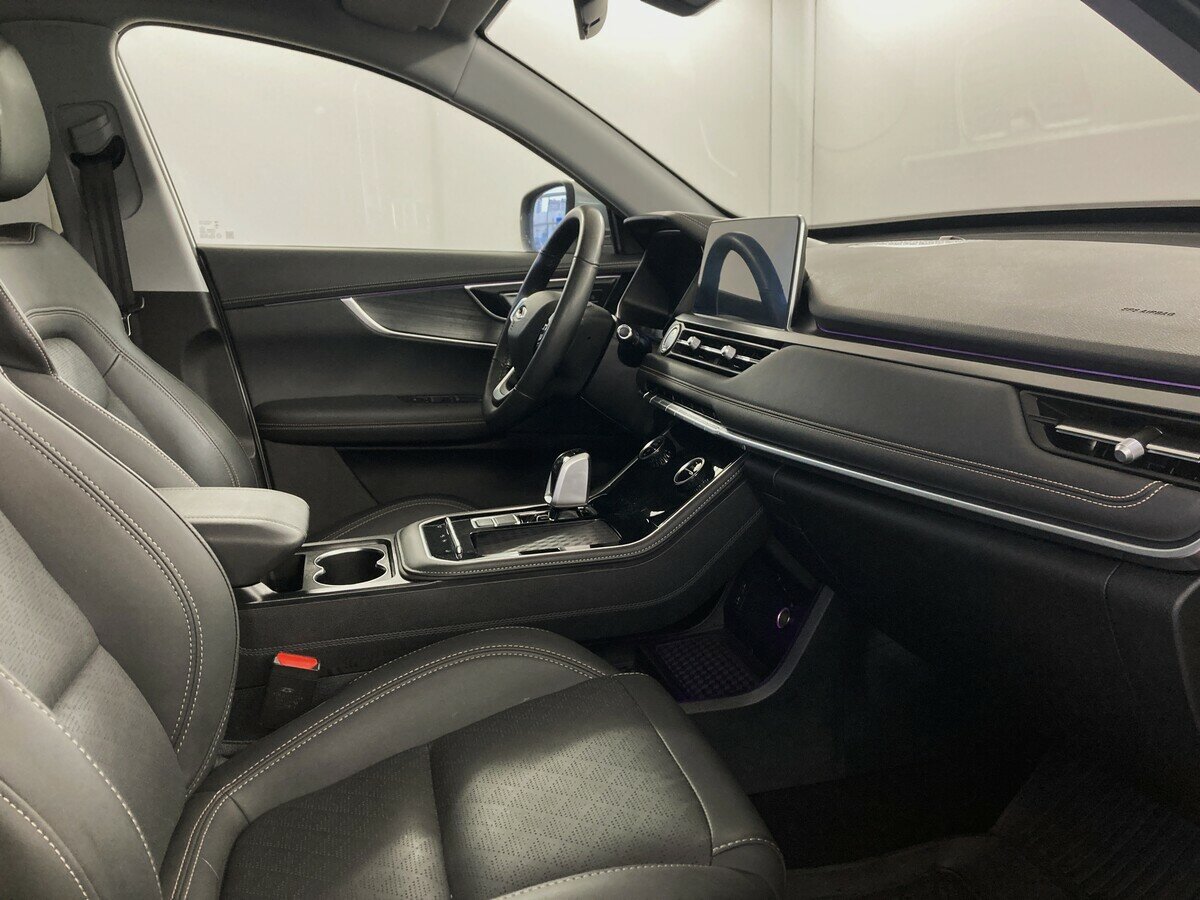 Chery Tiggo 8 с пробегом — 2023 год. Фото: #13