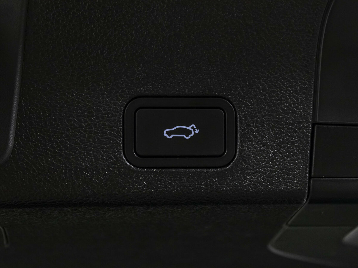 Geely Tugella с пробегом — 2023 год. Фото: #17