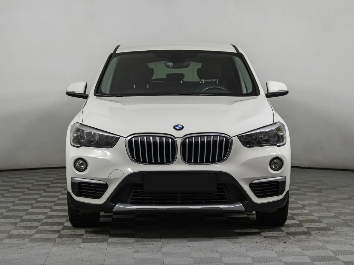 BMW X1 с пробегом — 2016 год. Фото: #1
