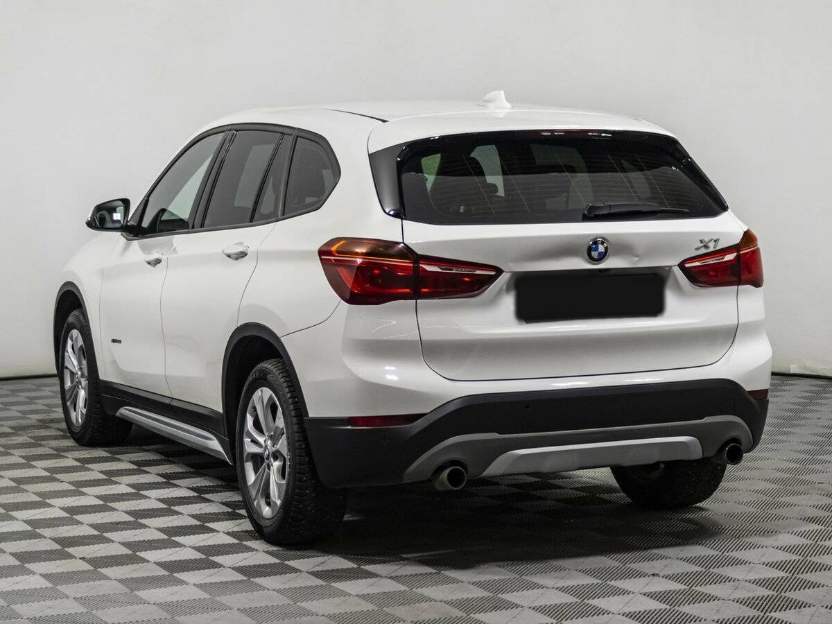 BMW X1 с пробегом — 2016 год. Фото: #5