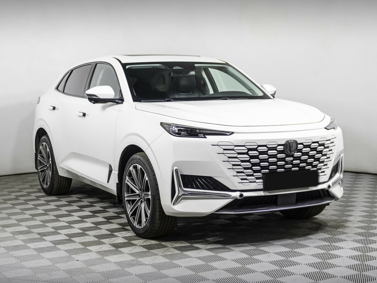 Changan UNI-K с пробегом — 2023 год. Фото: #2