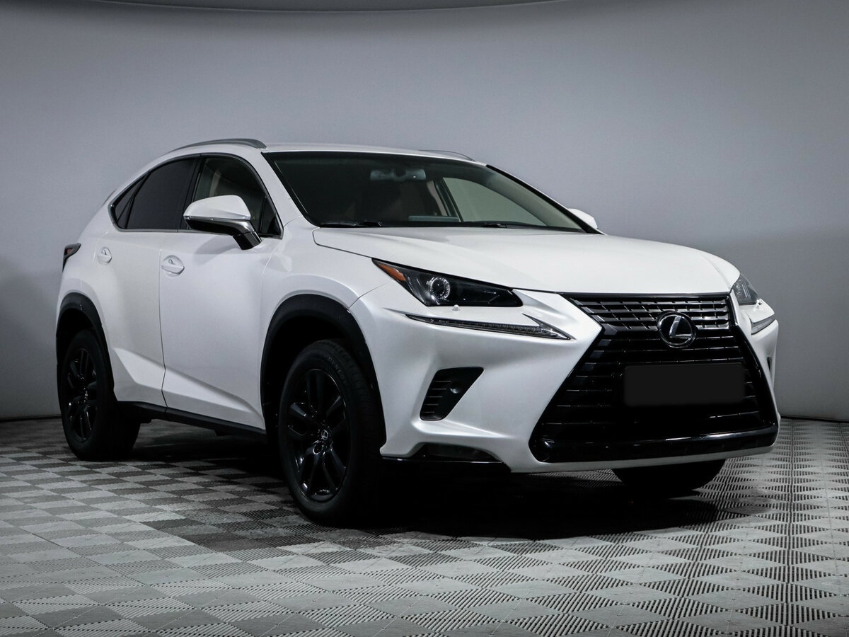 Lexus NX с пробегом — 2017 год. Фото: #2