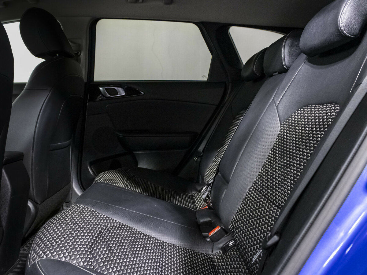 Kia Ceed с пробегом — 2021 год. Фото: #7