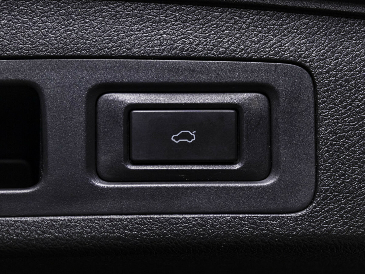 EXEED LX с пробегом — 2023 год. Фото: #17