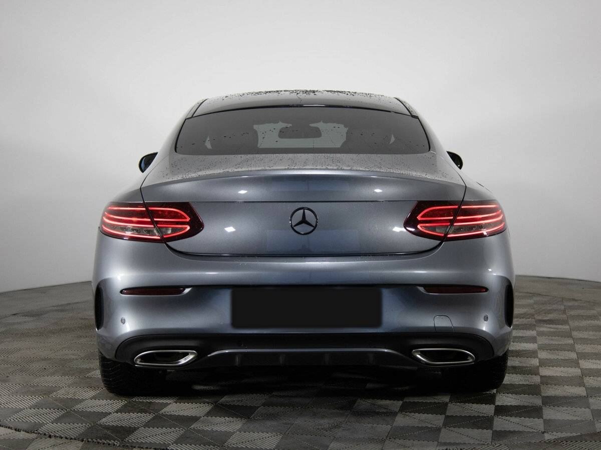 Mercedes-Benz C-Класс с пробегом — 2017 год. Фото: #2