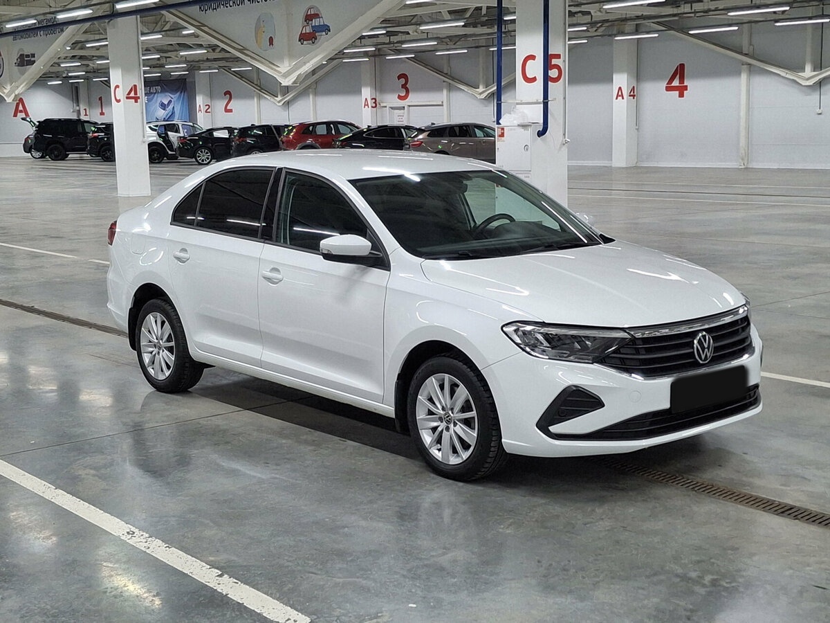 Volkswagen Polo с пробегом — 2021 год. Фото: #2
