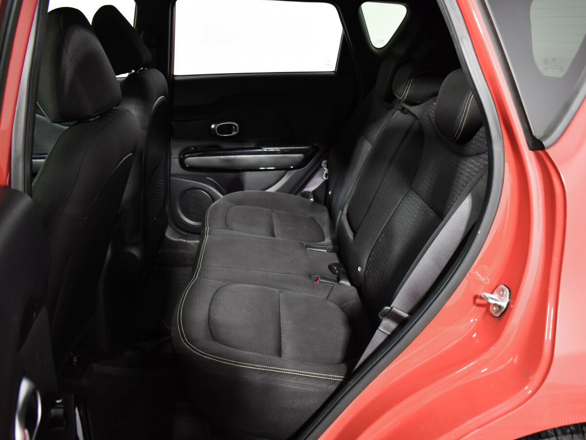 Kia Soul с пробегом — 2015 год. Фото: #8