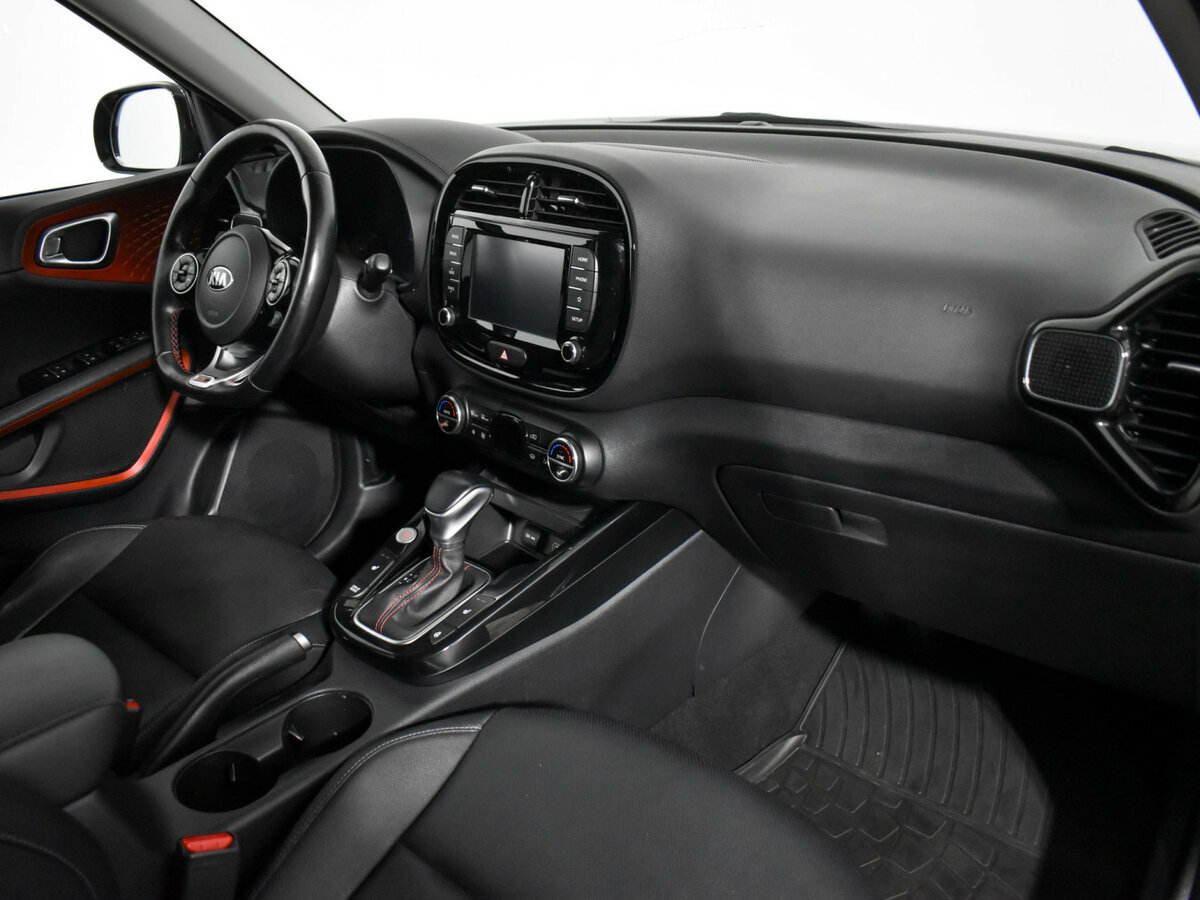 Kia Soul с пробегом — 2020 год. Фото: #12