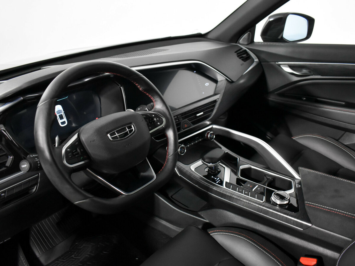 Geely Tugella с пробегом — 2023 год. Фото: #7