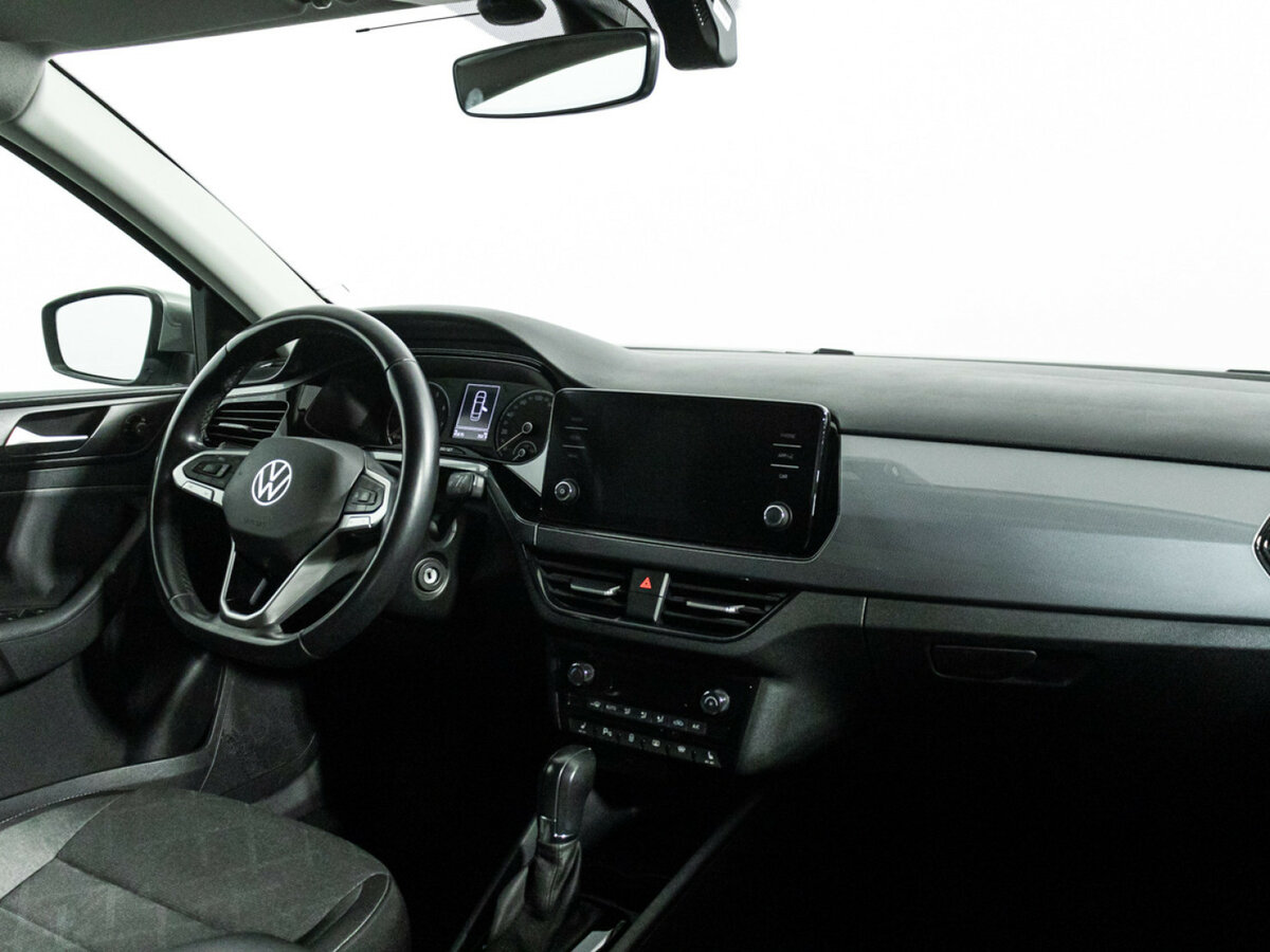 Volkswagen Polo с пробегом — 2021 год. Фото: #8