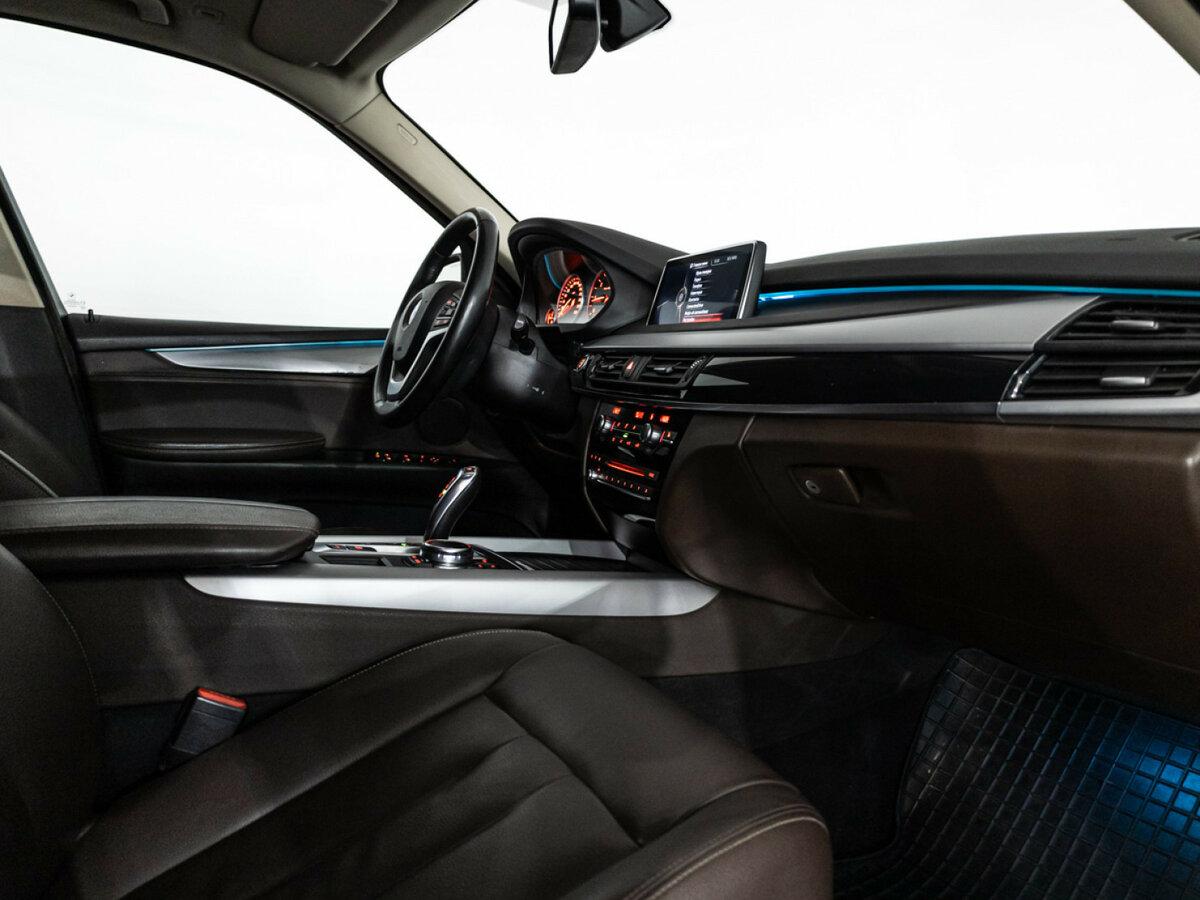 BMW X5 с пробегом — 2016 год. Фото: #17