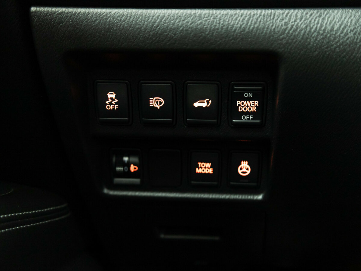 Nissan Pathfinder с пробегом — 2015 год. Фото: #18