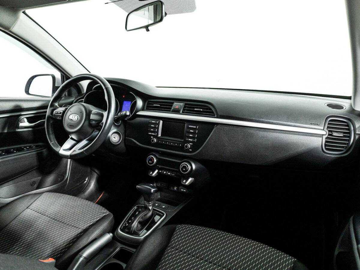 Kia Rio с пробегом — 2019 год. Фото: #8