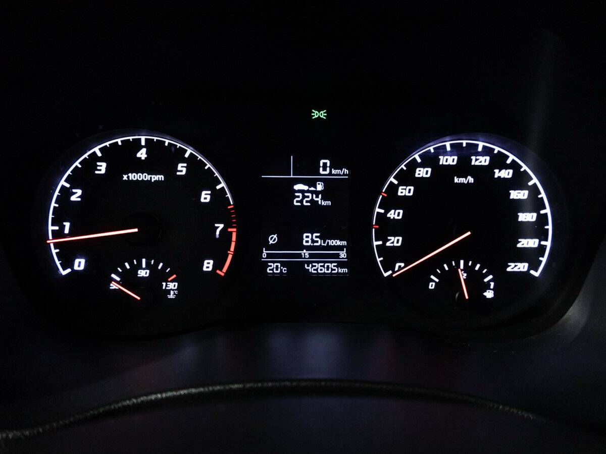 Hyundai Solaris с пробегом — 2020 год. Фото: #11