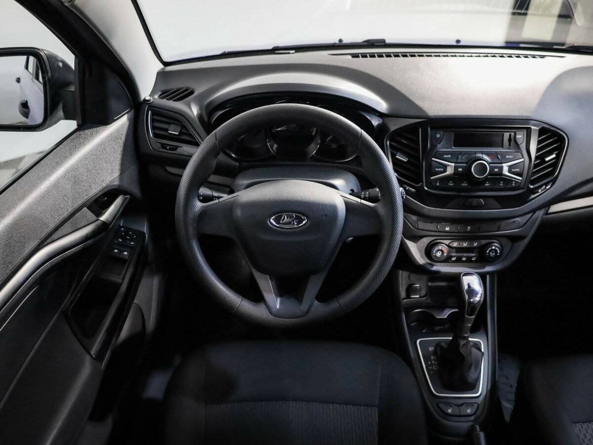 Lada (ВАЗ) Vesta с пробегом — 2020 год. Фото: #8